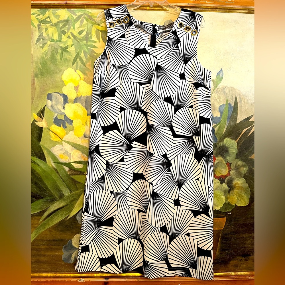 SIGNATURE COLLECTION SHIFT DRESS Sz 10-12